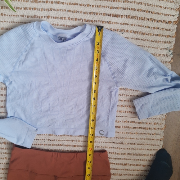 Sport crop top - Picture 5 of 10